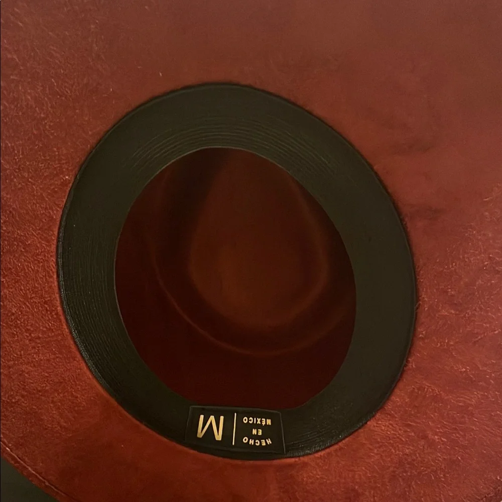 Burgundy Suede hat - Picture 4 of 4